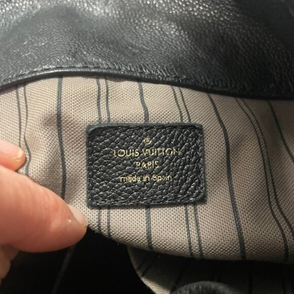 Beautiful Artsy MM Empreinte Hobo Bag in Black - Picture 6 of 10